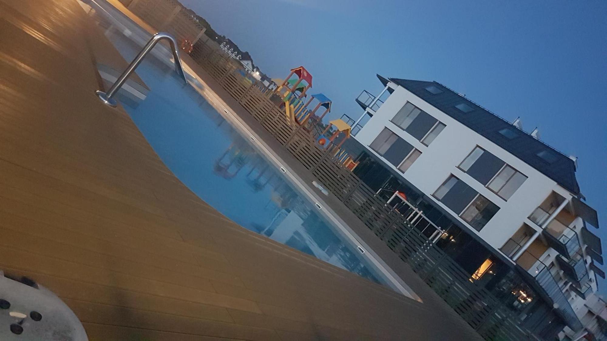 Apartamenty Przystanek Plaza Sarbinowo Εξωτερικό φωτογραφία